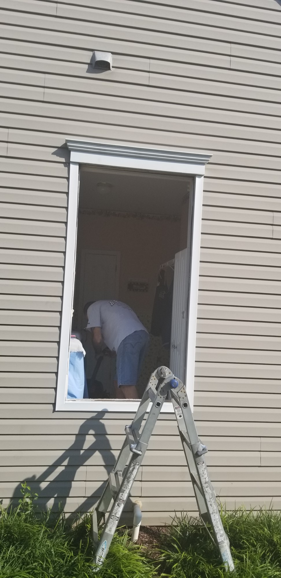 Window Mania installed new windows for a whole house in West Chester PA. Window Mania is a window installer and door installer that services Berks County, Chester County and Lehigh County.